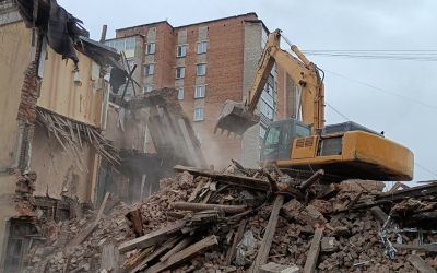 Промышленный снос и демонтаж зданий спецтехникой - Иваново, цены, предложения специалистов