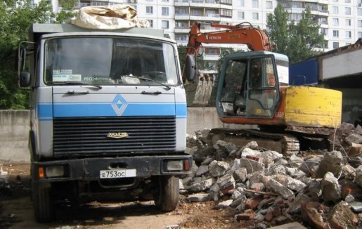 Вывоз строительного мусора, погрузчики, самосвалы, грузчики стоимость услуг и где заказать - Иваново