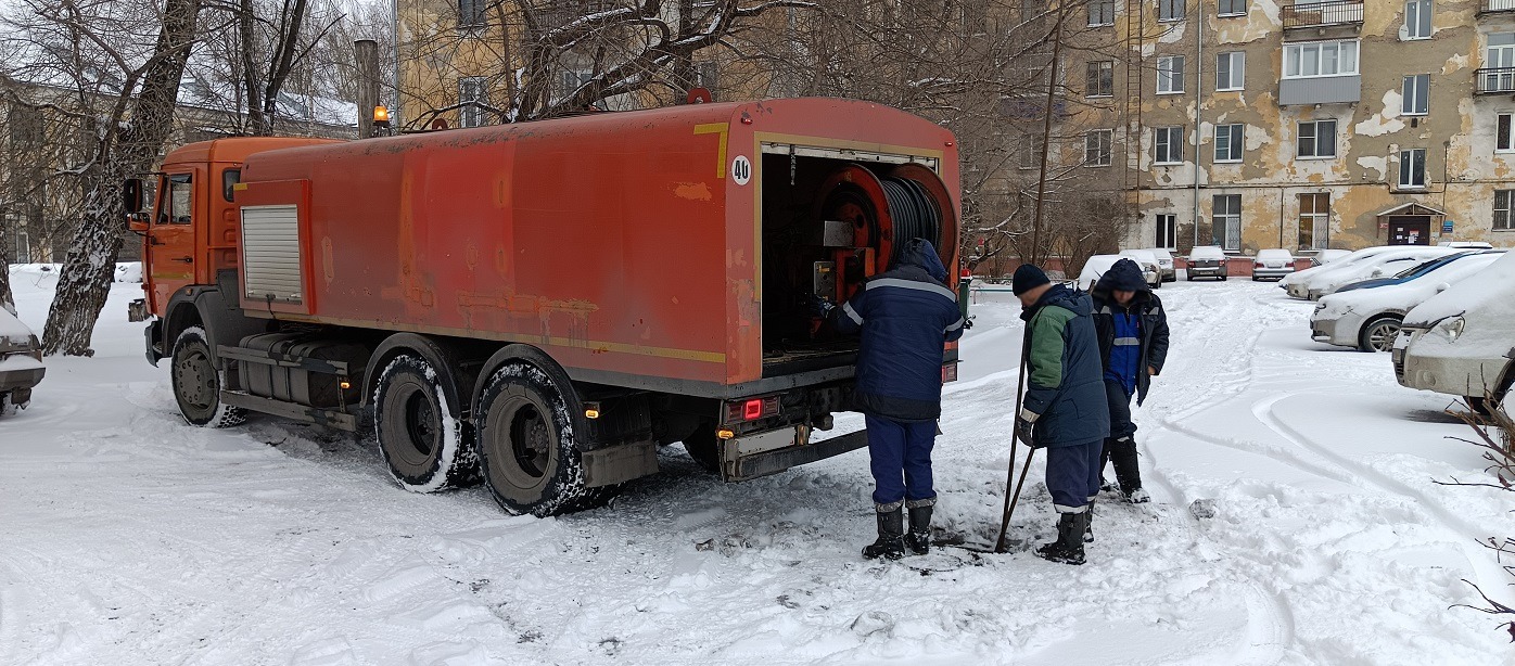 Прочистка канализации от засоров гидропромывочной машиной и специальным оборудованием в Заволжске